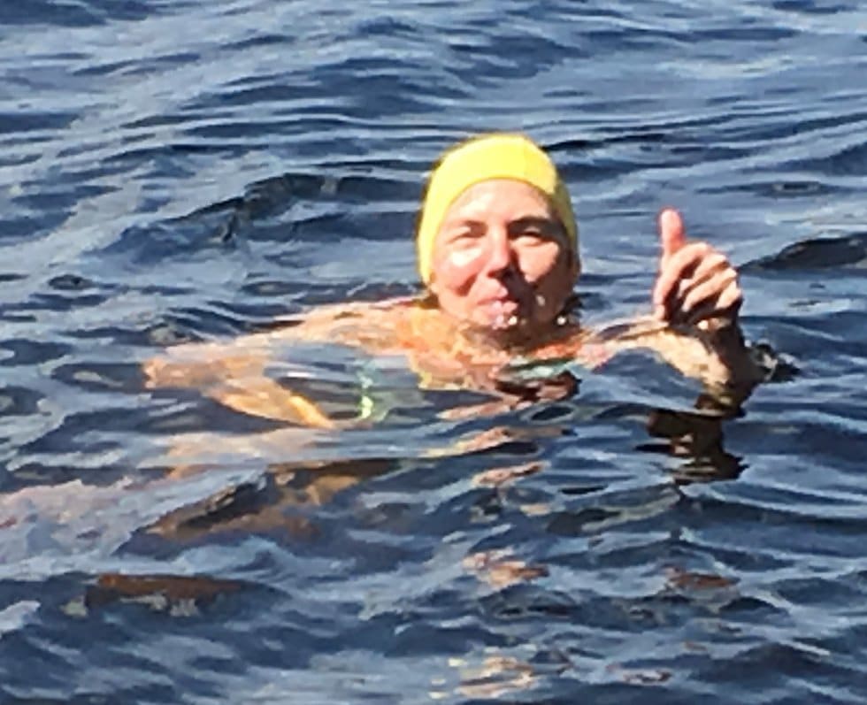 How to swim with Alopecia with or 